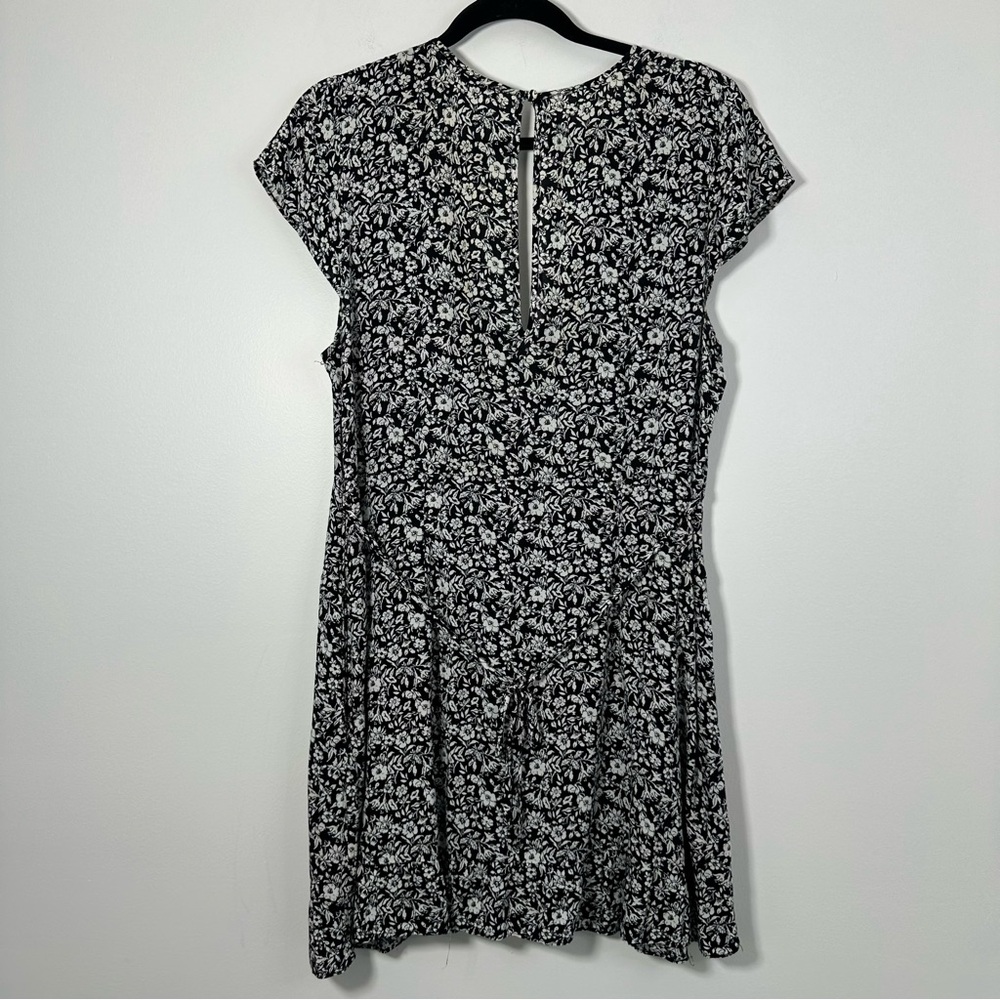 Abercrombie & Fitch Women’s Black & White Floral Skater Mini Dress L - Picture 3 of 7